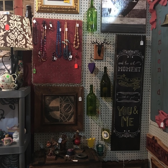 Meet your Posher, Charity - Picture 7 of 8